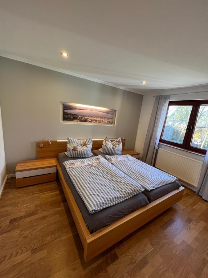 Ferienhaus In Absoluter Seenaehe Fuer 4 Personen 阿伦策 外观 照片